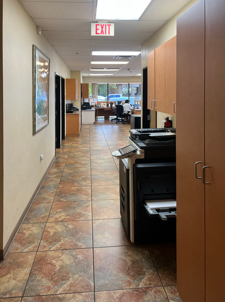 More Photos Of 3838 E Grove St, Phoenix Warehouse For Sale