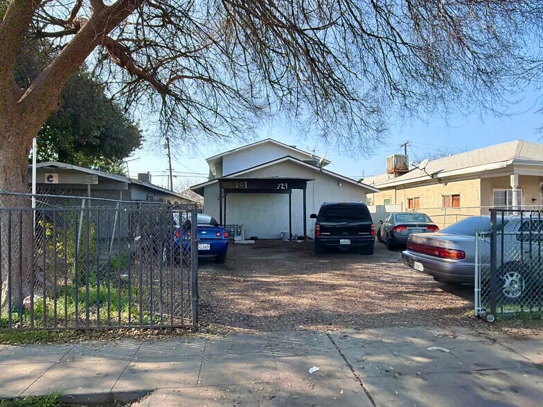 Primary Photo Of 329 N Diana St, Fresno Multifamily For Sale