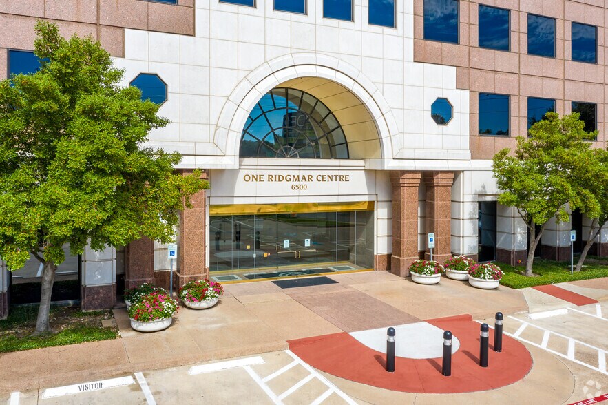 More Photos Of 6500 West Fwy, Fort Worth Office For Lease