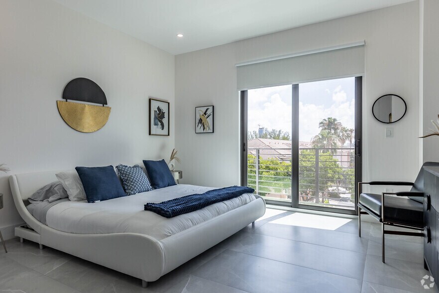 More Photos Of 2100 Miami Rd, Fort Lauderdale Apartments For Sale