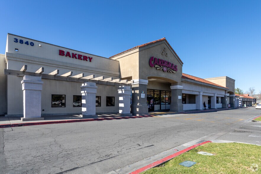 More Photos Of 3804-3870 La Sierra Ave, Riverside Unknown For Lease