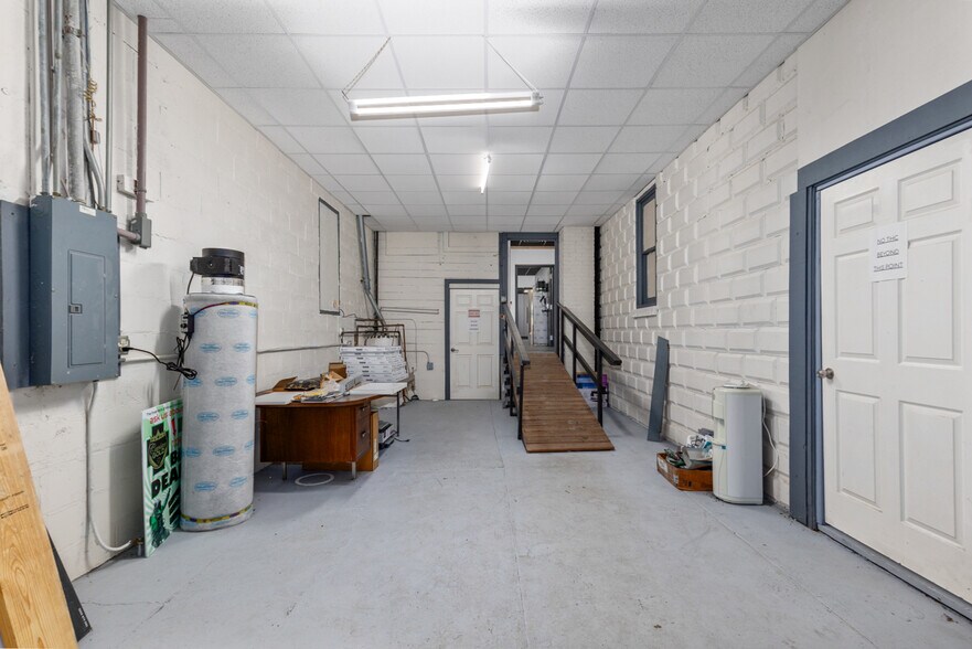 More Photos Of 122 W Superior St, Wayland Storefront For Sale