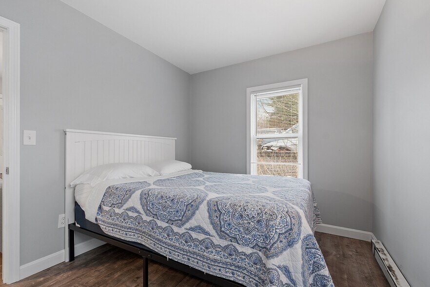 More Photos Of 1 Foster St, Pepperell Multifamily For Sale