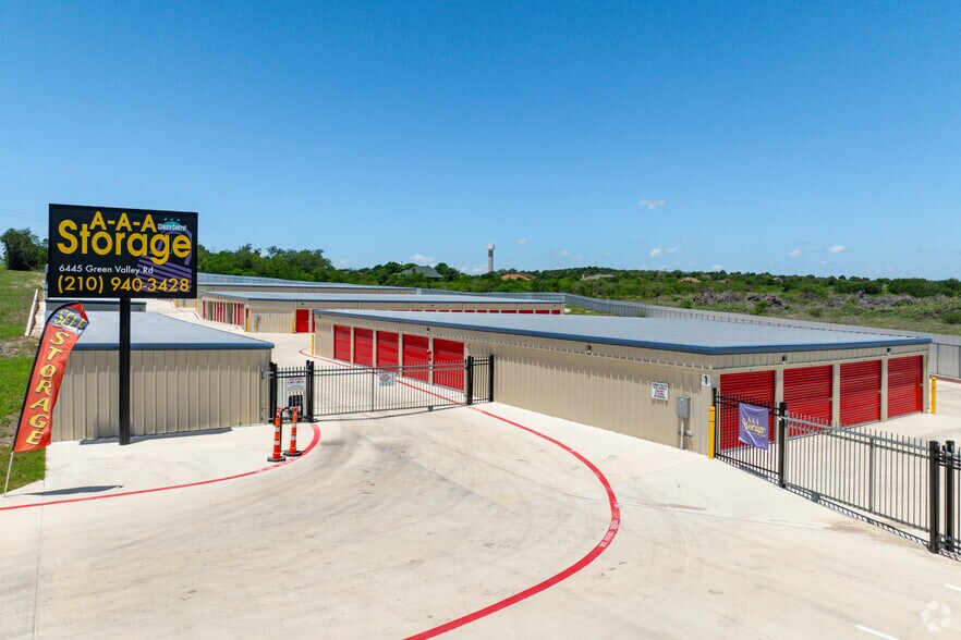 More Photos Of 6445 Green Valley Rd, Cibolo Self Storage For Sale