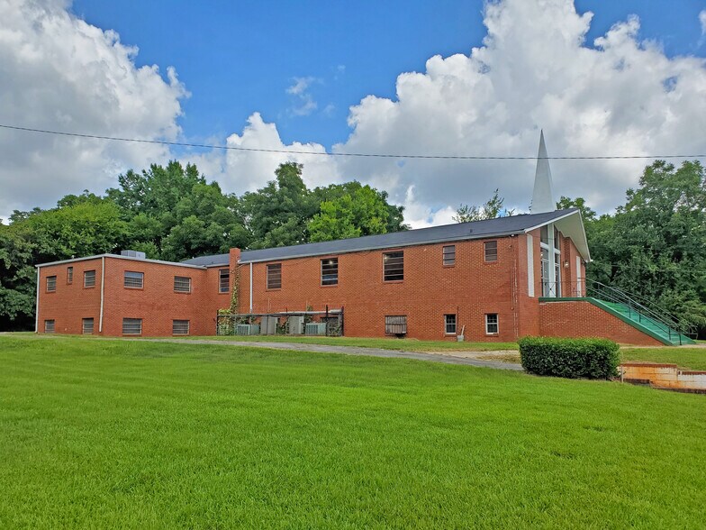 More Photos Of 1840 Thomasville Dr SE, Atlanta Religious Facility For Sale
