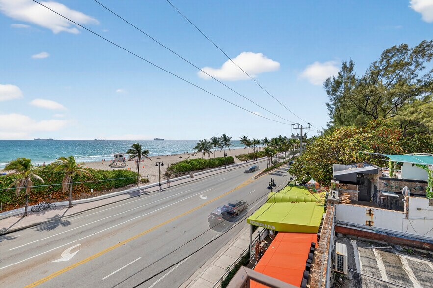 More Photos Of 853 N Fort Lauderdale Beach Blvd, Fort Lauderdale Storefront Retail Residential For Sale