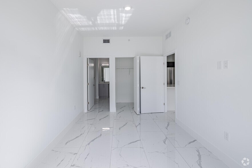 More Photos Of 1 Curtiss Pky, Miami Springs Apartments For Sale