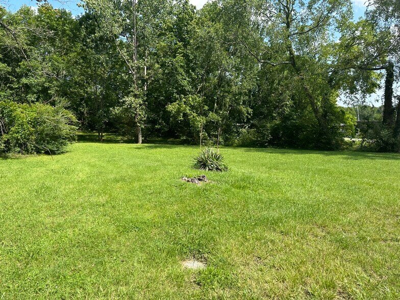 More Photos Of 109 Elizabeth St, Ashland City Land For Sale