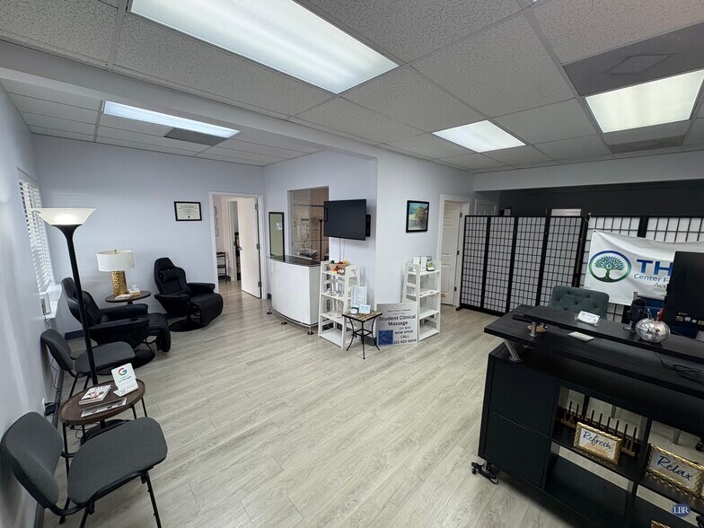 More Photos Of 129 W Hibiscus Blvd, Melbourne Office For Lease