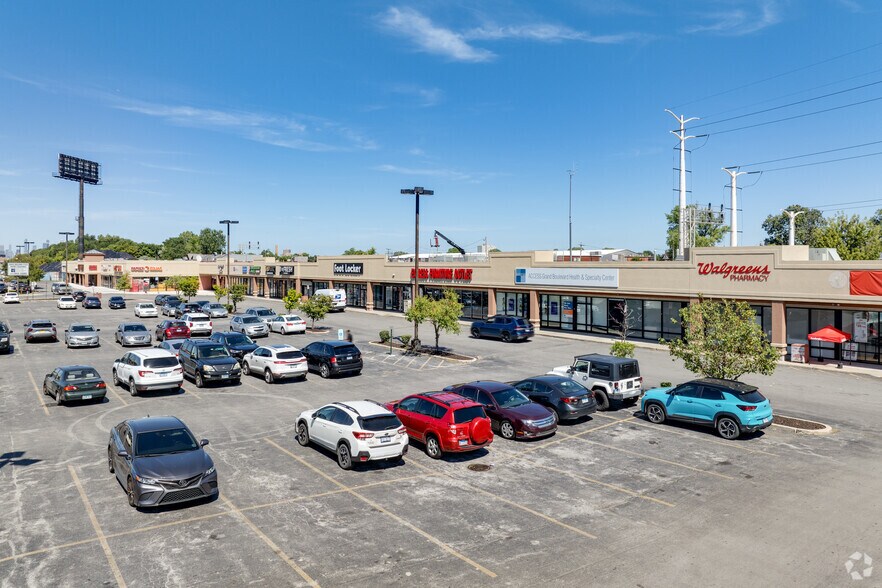 More Photos Of 5401 S Wentworth Ave, Chicago Unknown For Lease