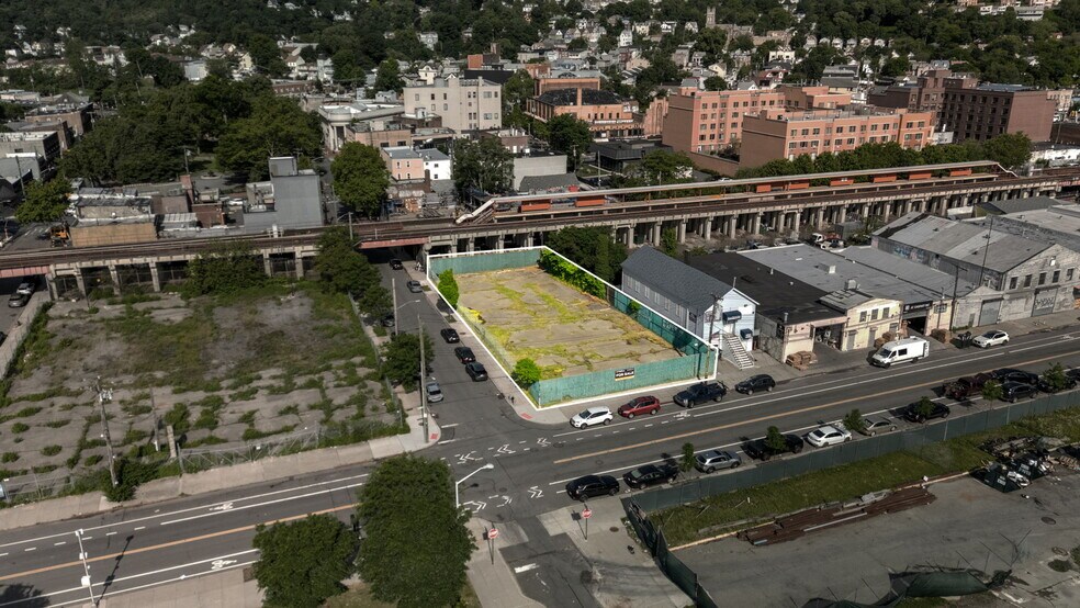 More Photos Of 1 Water St, Staten Island Land For Sale