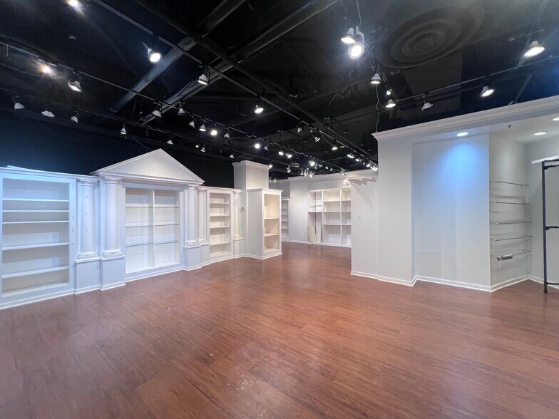 More Photos Of 3401 38th St NW, Washington Apartments For Lease