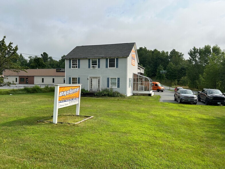 More Photos Of 2617 Hartford Ave. Ave, White River Junction Office For Sale