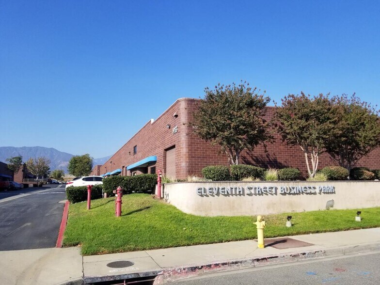 More Photos Of 1933 W 11th St, Upland Unknown For Lease