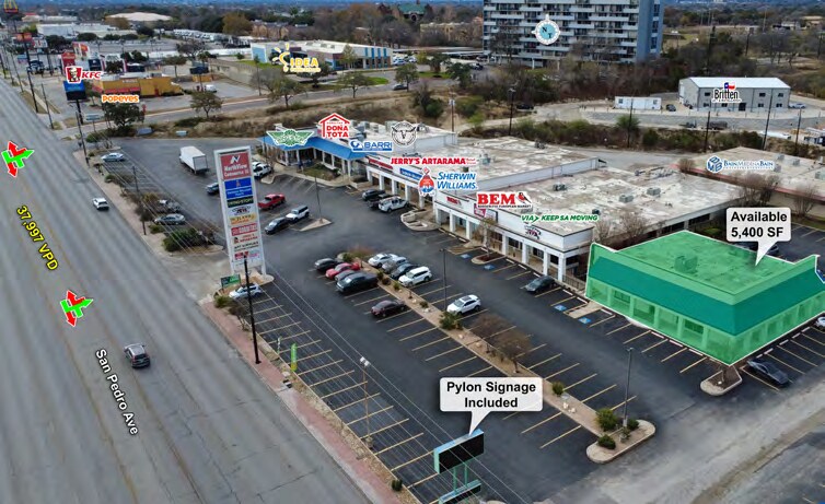More Photos Of 7049-7075 San Pedro Ave, San Antonio Storefront For Lease