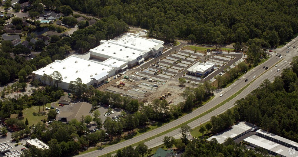 More Photos Of 1131 Fording Island Rd, Bluffton General Retail For Lease