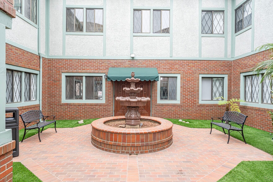 More Photos Of 315 E Route 66, Glendora Healthcare For Lease