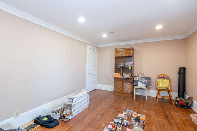 More Photos Of 497 NW Kirk Rd, Marietta Office For Sale