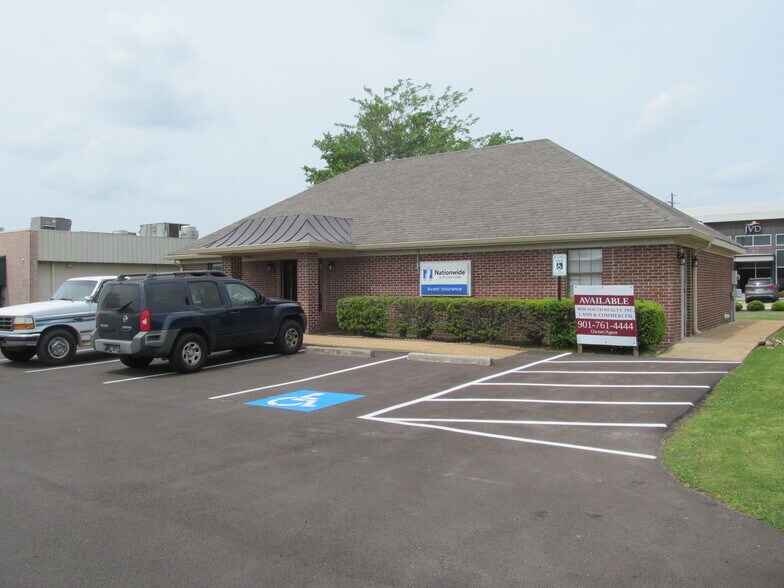 More Photos Of 212 Goodman Rd E, Southaven Office For Lease