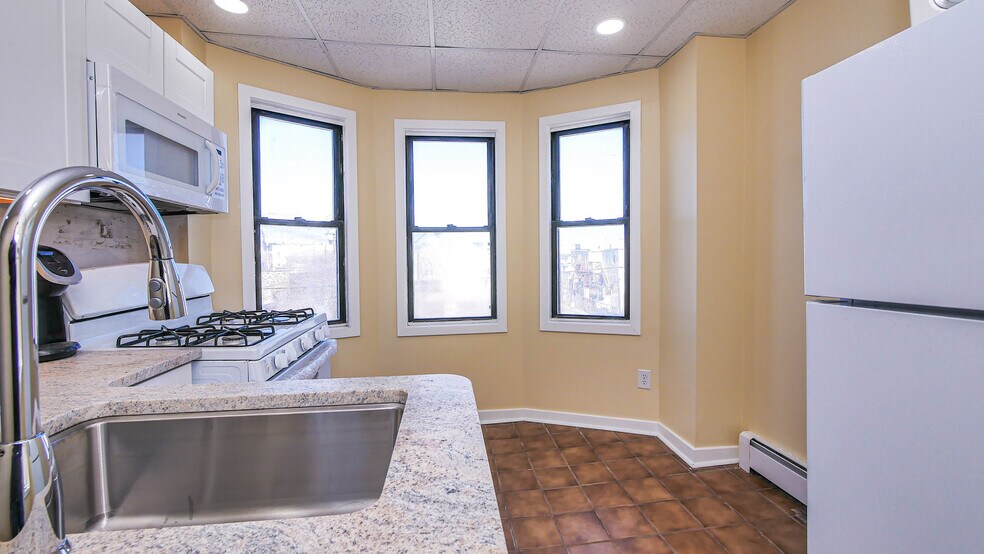More Photos Of 101 S Texas Ave, Atlantic City Storefront Retail Residential For Sale