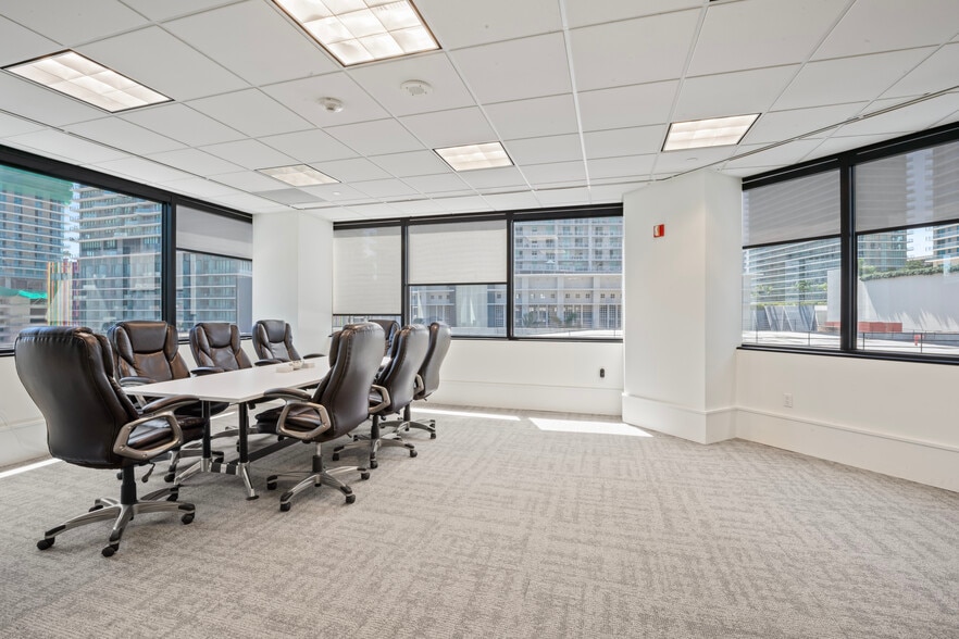 More Photos Of 1200 Brickell Ave, Miami Office For Sale