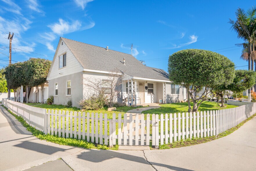 More Photos Of 3759 W 182nd St, Torrance Multifamily For Sale