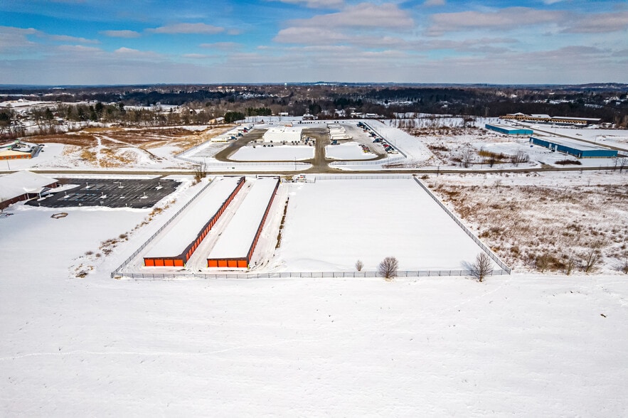 More Photos Of 2851 Business Pl SE, Massillon Self Storage For Sale