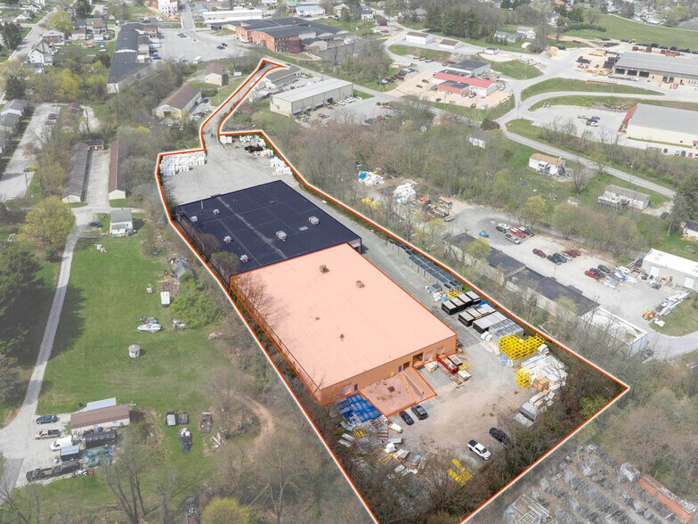 More Photos Of 400 E Locust St, Dallastown Manufacturing For Lease