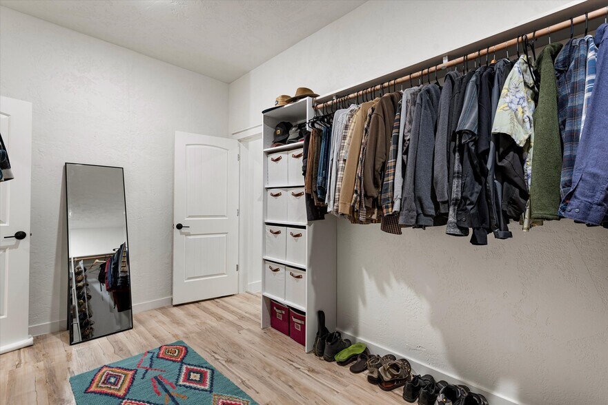 More Photos Of 1905 2nd St, Baker City Storefront Retail Residential For Sale