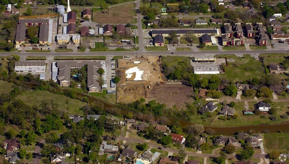 More Photos Of 3104 Old Highway 146 S, La Porte Land For Lease