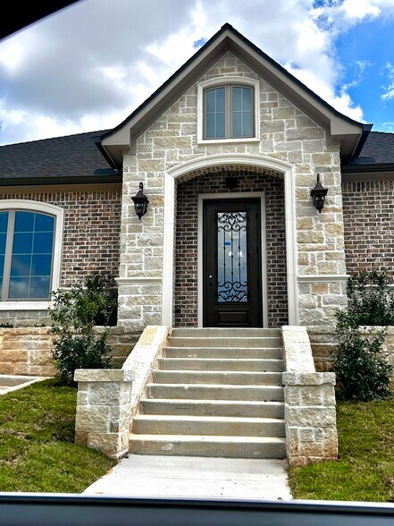 More Photos Of 7222 Crosswater Ave, Tyler Unknown For Lease