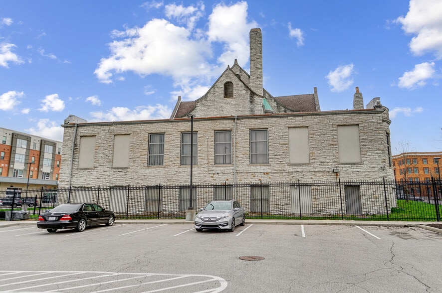 More Photos Of 3549 Reading Rd, Cincinnati Religious Facility For Sale