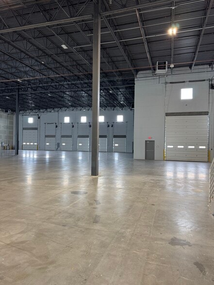 More Photos Of 235 Sugar St, Layton Industrial For Lease