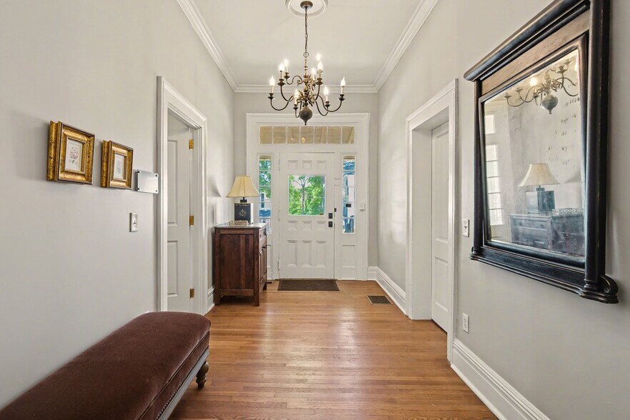 More Photos Of 236 Washington Ave, Marietta Office Residential For Sale