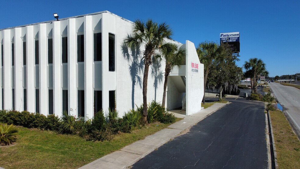 More Photos Of 6501 Arlington Expy, Jacksonville Office Residential For Sale
