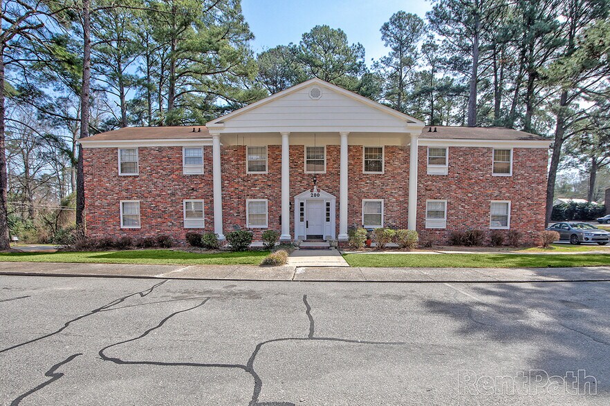 Primary Photo Of 2109 Elvira St, Fayetteville Apartments For Sale