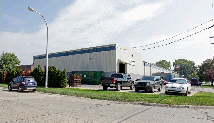 Primary Photo Of 32974 Glendale St, Livonia Warehouse For Sale