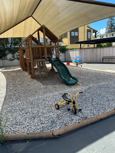 More Photos Of 77 N San Mateo Dr, San Mateo Daycare Center For Lease