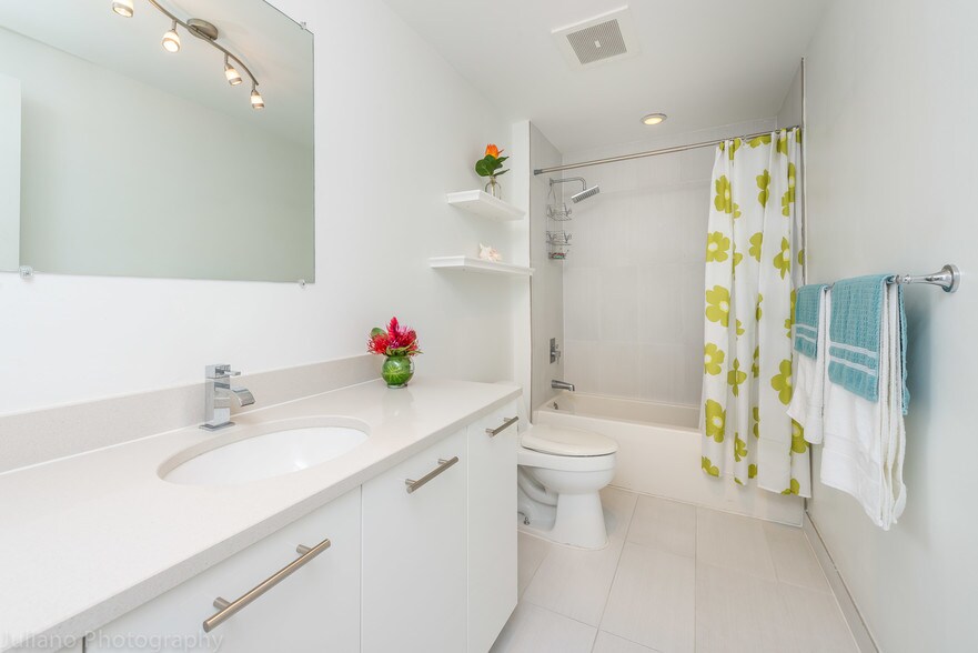 More Photos Of 3250 NE 1st Ave, Miami Apartments For Lease