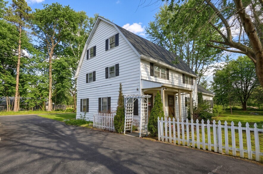 More Photos Of 5104 Fairfield Rd, Fairfield Apartments For Sale