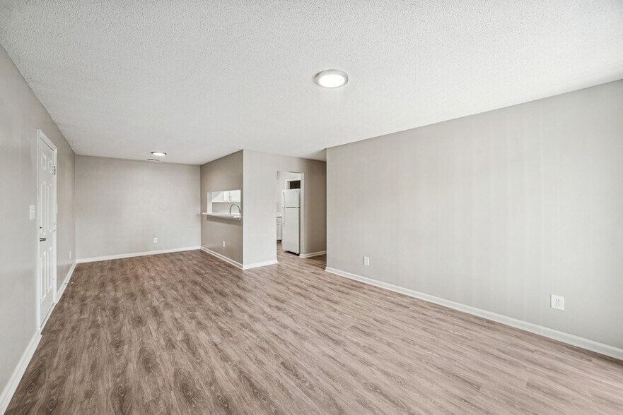 More Photos Of 1357 Sharon Rd W, Charlotte Apartments For Sale