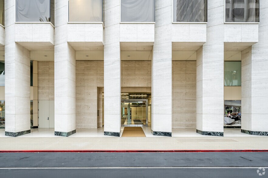 More Photos Of 3 Park Plaza, Irvine Office For Lease