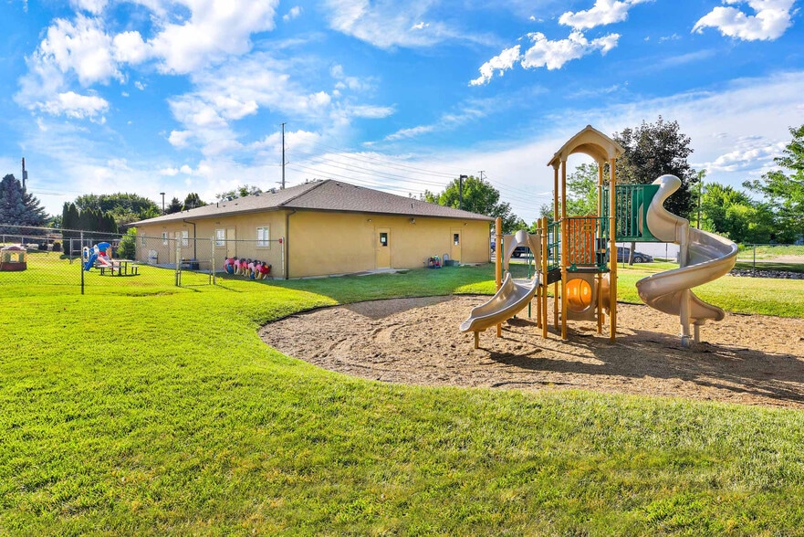 More Photos Of 2490 S Cloverdale Rd, Boise Daycare Center For Sale