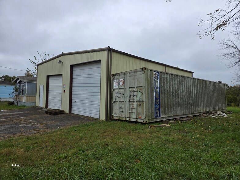 More Photos Of 3300 A Blue Hill Rd, Rogers Industrial For Sale