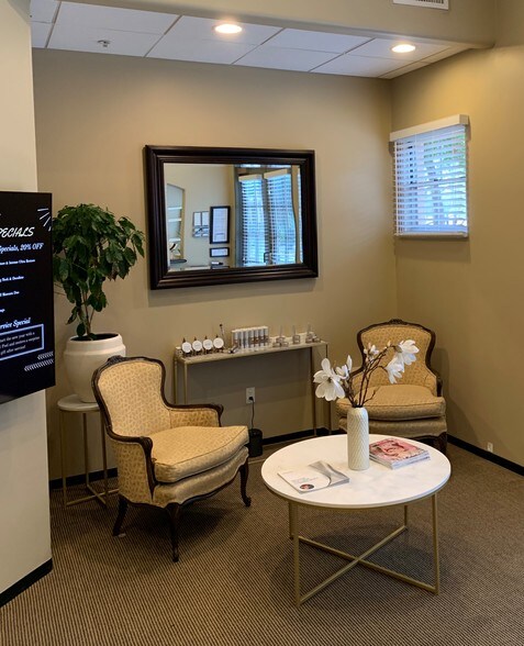 More Photos Of 8422 E Shea Blvd, Scottsdale Medical For Lease