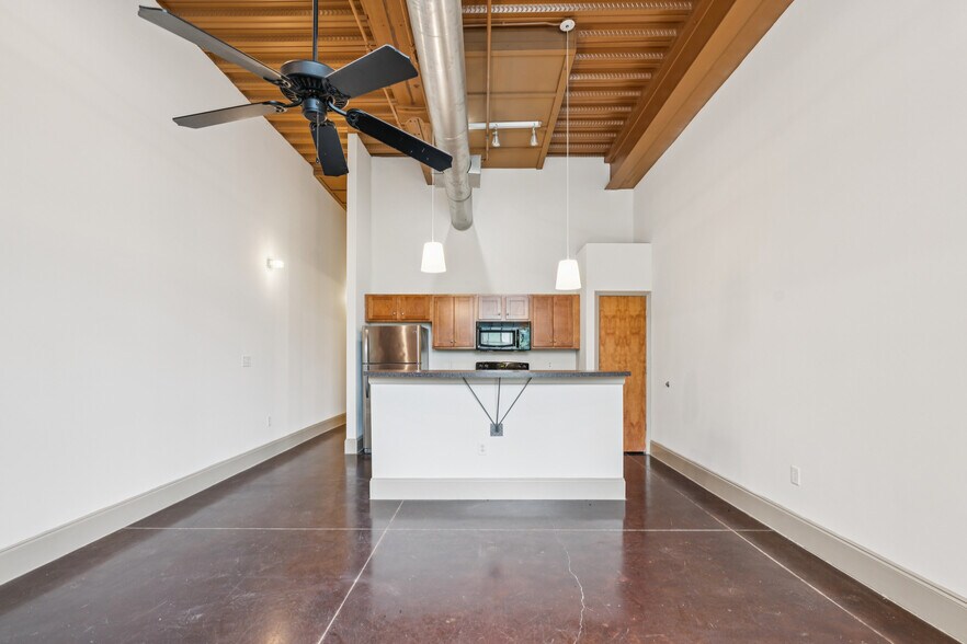 More Photos Of 2100 Main St, Porterdale Apartments For Lease