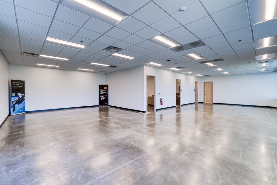 More Photos Of 7450 Clayton St, Denver Warehouse For Lease