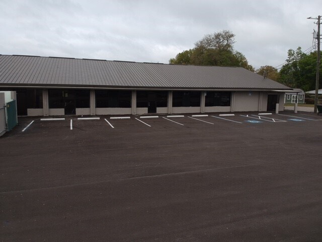 More Photos Of 709 N Park Rd, Plant City Office For Lease