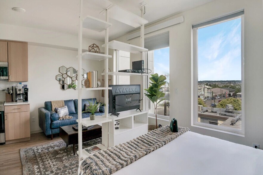 More Photos Of 3046 17th Ave W, Seattle Apartments For Lease