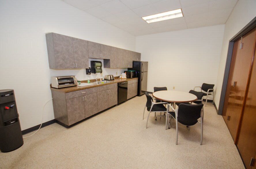 More Photos Of 4260 Piedmont Pky, Greensboro Light Distribution For Lease